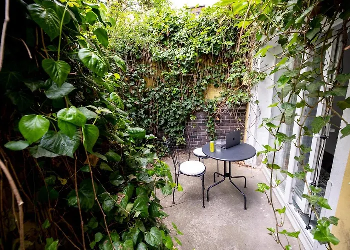 Hideaway With Terrace شقة