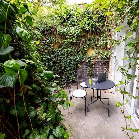 Hideaway With Terrace Apartmán